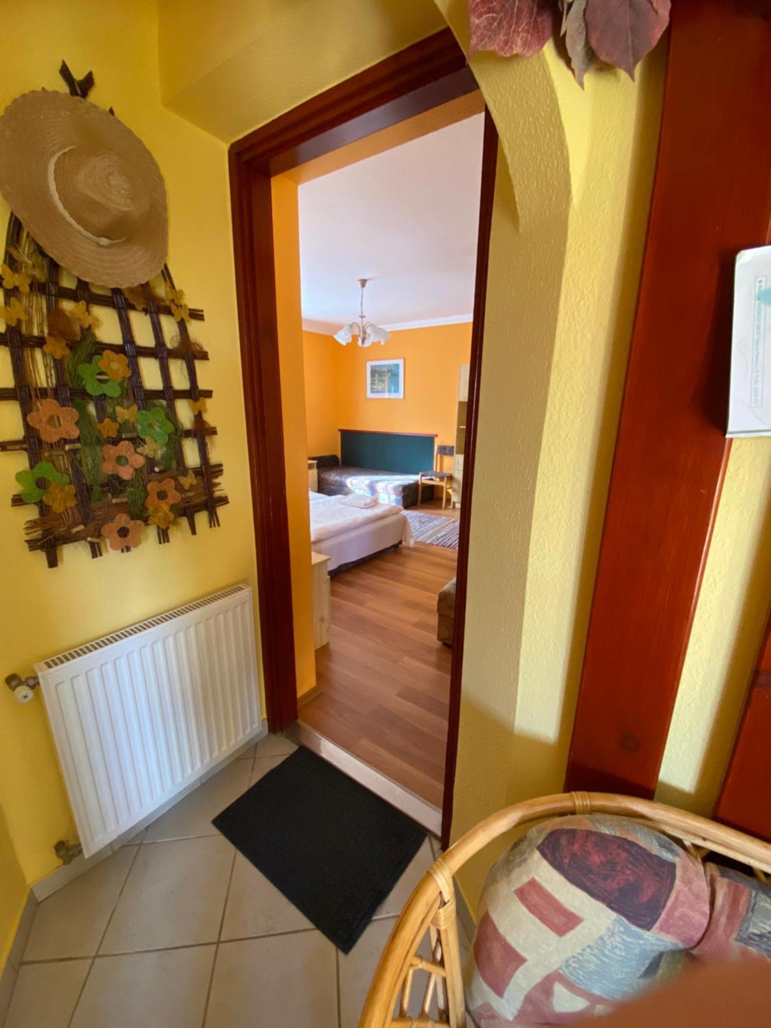 Apartman Dora Hajdúszoboszló Esterno foto